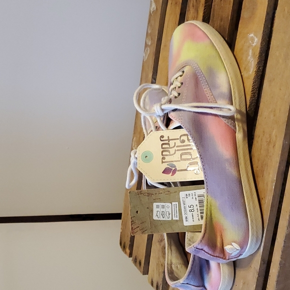 Reef flats - Picture 2 of 3